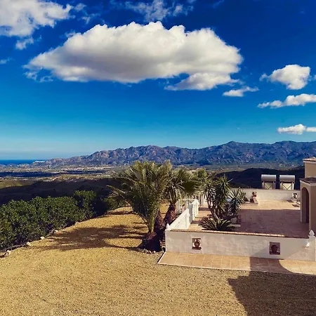 Casa Sin Fin Bédar